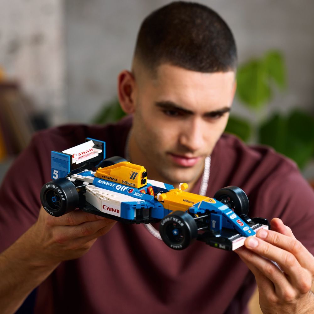 LEGO Icons: Williams Racing FW14B & Nigel Mansell