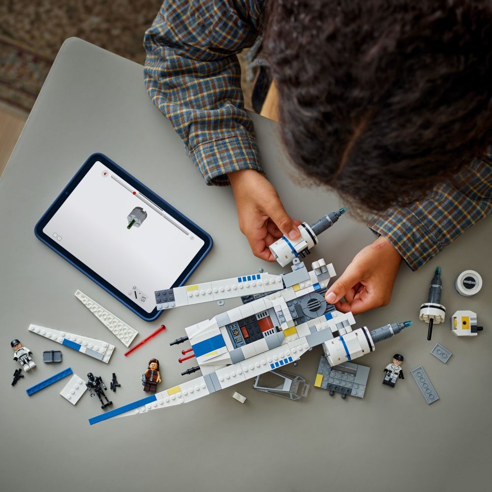 LEGO Star Wars: Rebel U-Wing Starfighter™